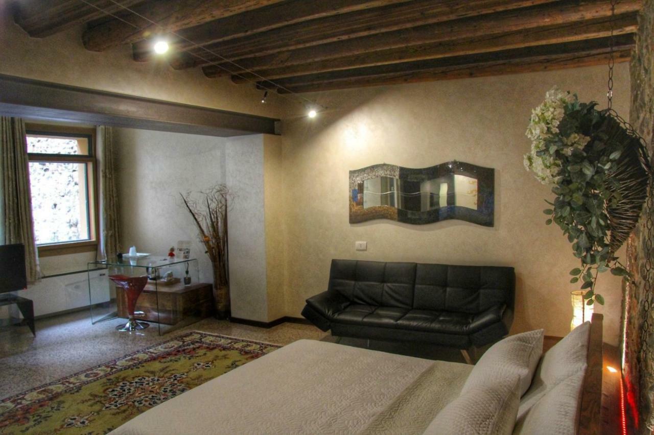 La Bella Ugolini *